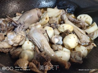芋头莲藕炖鸭子步骤8