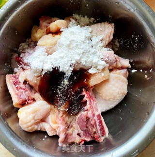 鲍鱼焖鸡步骤2
