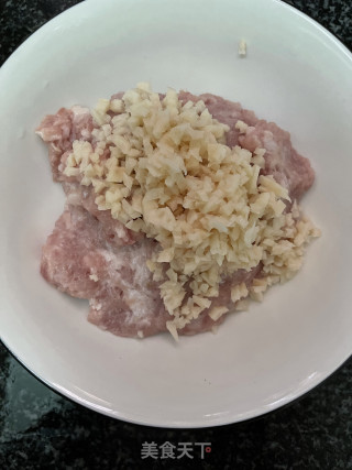 莲藕蒸肉饼步骤3