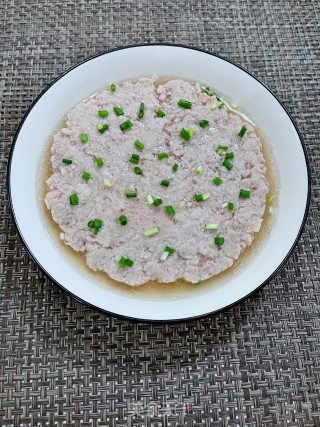 莲藕蒸肉饼步骤7
