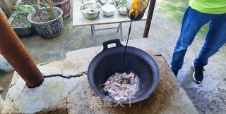 铁锅大烩菜步骤3