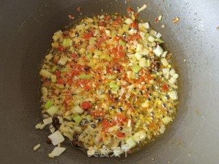 蒜蓉辣酱炒扇贝肉步骤5