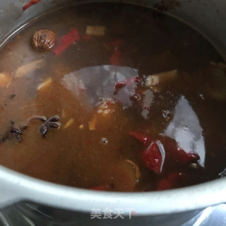 辣皮子红酒炖牛肉步骤8
