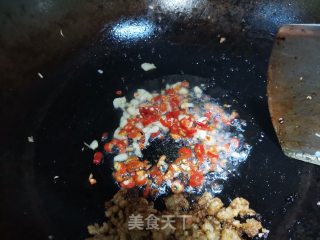 酸包菜肉末步骤6