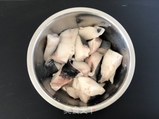 麻辣黑鳕鱼步骤2