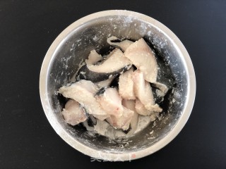 麻辣黑鳕鱼步骤4