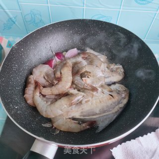 鱼虾一锅出步骤5