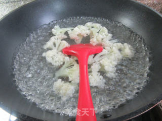 腊肉炒花菜毛毛菜步骤4