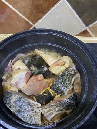 鱼头豆腐煲步骤6