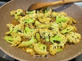 XO酱炒花菜步骤5