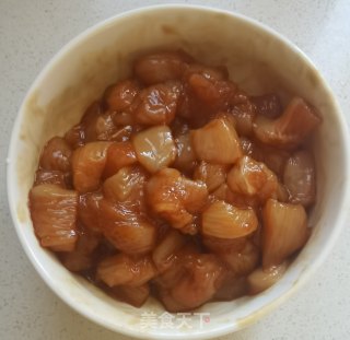 杏鲍菇炒鸡丁步骤4