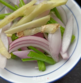 “莲藕”干锅莲藕虾步骤5
