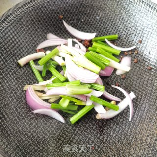 “莲藕”干锅莲藕虾步骤21