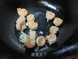 西蓝花炒虾球步骤10