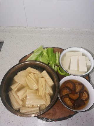 铁锅炖鱼步骤5