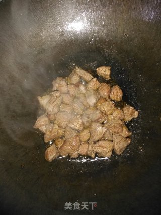 菜瓜炒牛肉粒步骤7