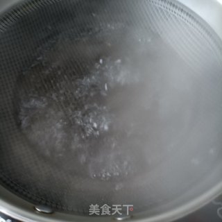 午餐肉炒有机花菜步骤2