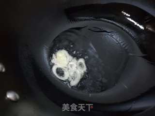 蟹黄烧白菜步骤4