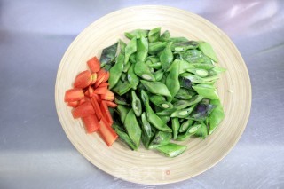红烧肉炖油豆角步骤9