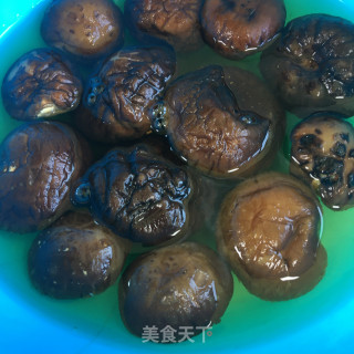 香菇板栗红烧肉步骤6