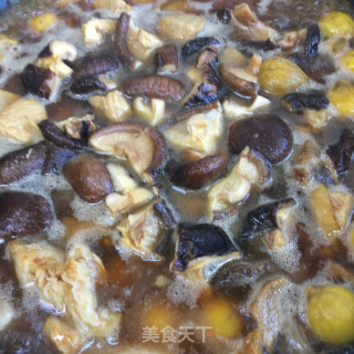 香菇板栗红烧肉步骤10