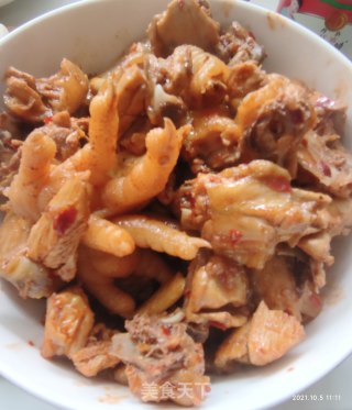酸菜芋儿鸡步骤4