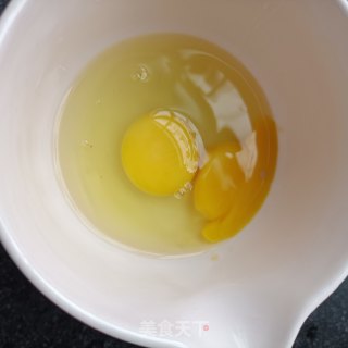 鸡蛋炒卷心菜步骤4