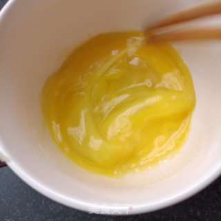 鸡蛋炒卷心菜步骤5