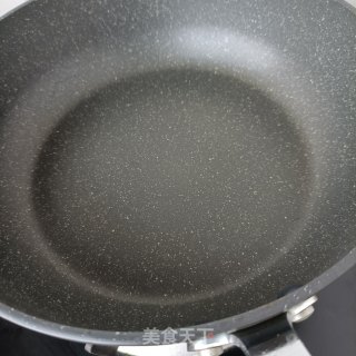 鸡蛋炒卷心菜步骤6