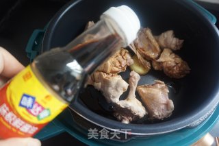 芋头烧鸭腿步骤9
