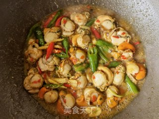 青红椒炒扇贝肉步骤11