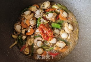 青红椒炒扇贝肉步骤10