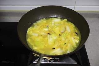 金汤牛肉娃娃菜步骤7