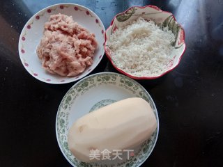莲藕糯米丸子步骤1