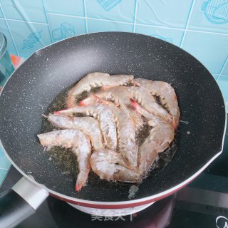 芹菜香辣虾步骤5