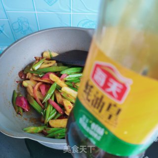 芹菜香辣虾步骤17