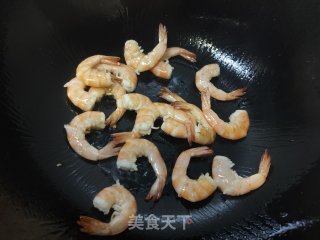 黄瓜青椒炒虾步骤6