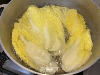 豆酱娃娃菜步骤2