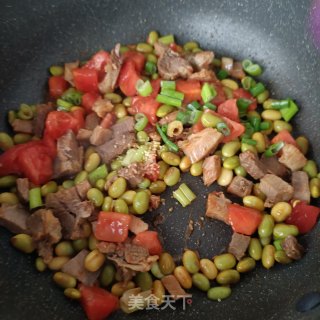 回锅肉丁炒毛豆步骤15