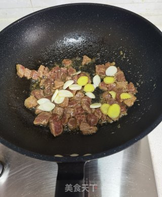 秋葵炒牛肉丁步骤10