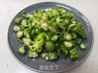 尖椒炒杏鲍菇步骤4