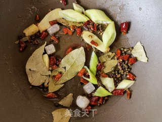 洋葱土豆炖排骨步骤5