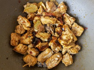 洋葱土豆炖排骨步骤10