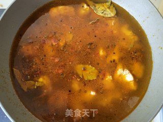 洋葱土豆炖排骨步骤12