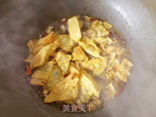 荷兰豆烩豆腐皮步骤8