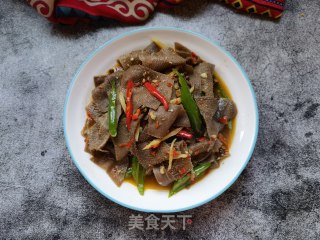 蒜蓉辣酱炒毛肚步骤14