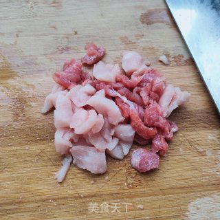 青红椒炒肉步骤3