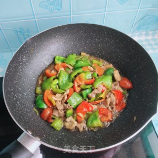青红椒炒肉步骤12