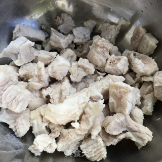 红酒炖鳄鱼肉步骤4