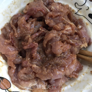 洋葱炒里脊肉步骤4